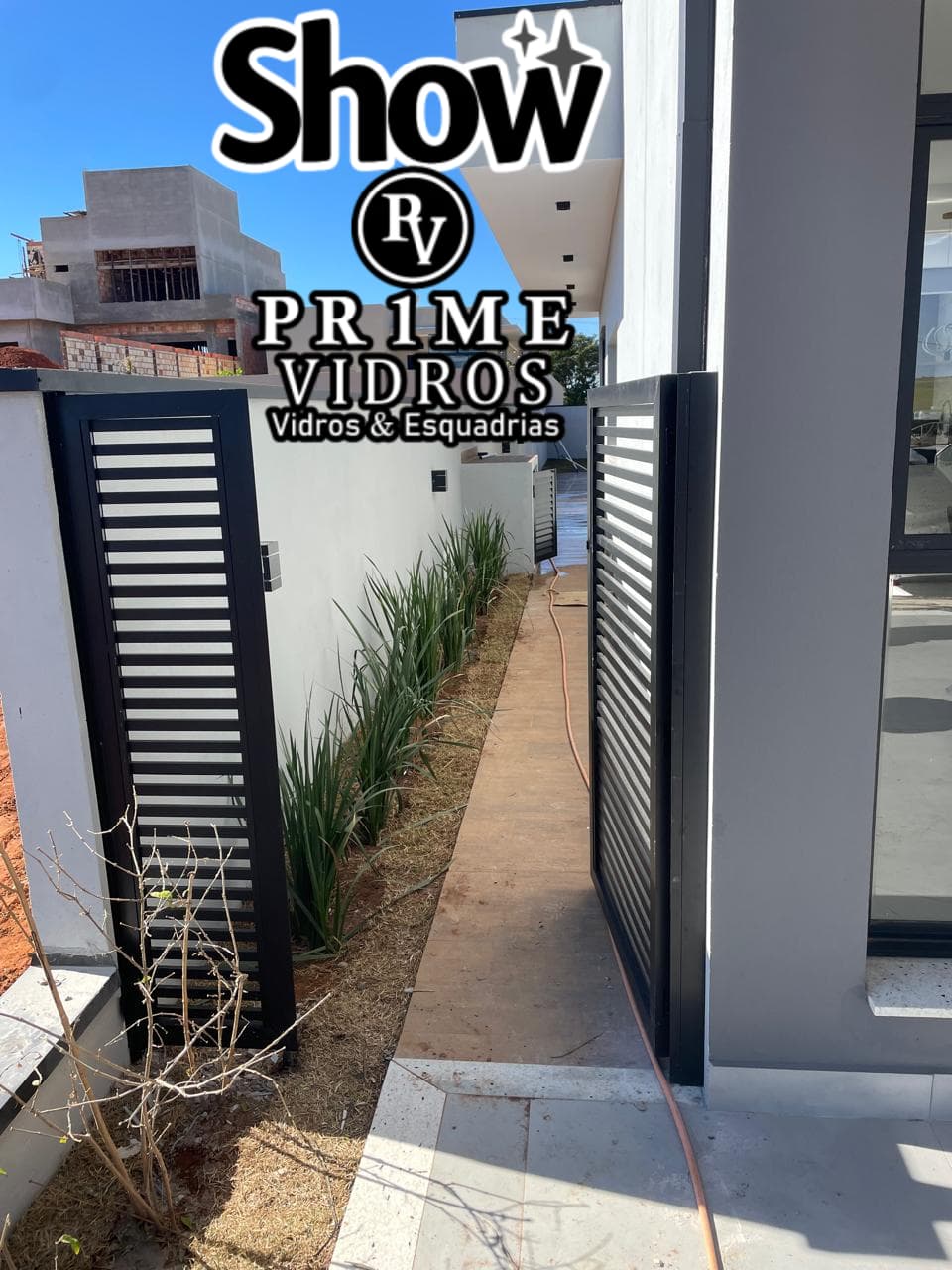 Portão lateral - foto 2